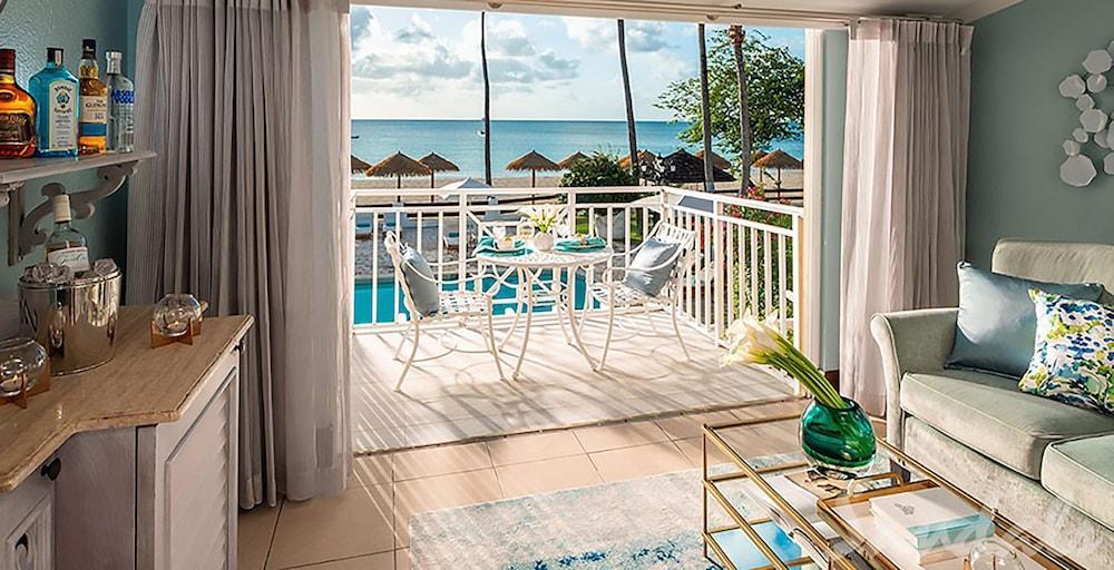 Sandals Grande Antigua Resort & Spa Dickenson Bay エクステリア 写真