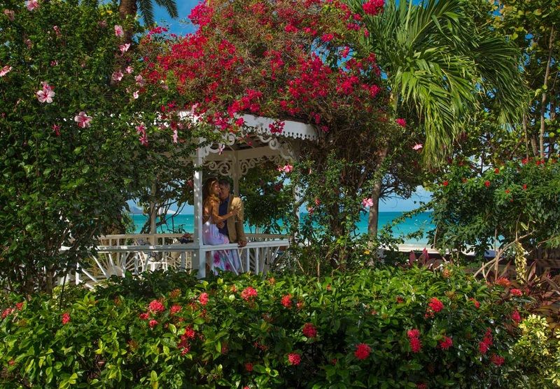 Sandals Grande Antigua Resort & Spa Dickenson Bay エクステリア 写真